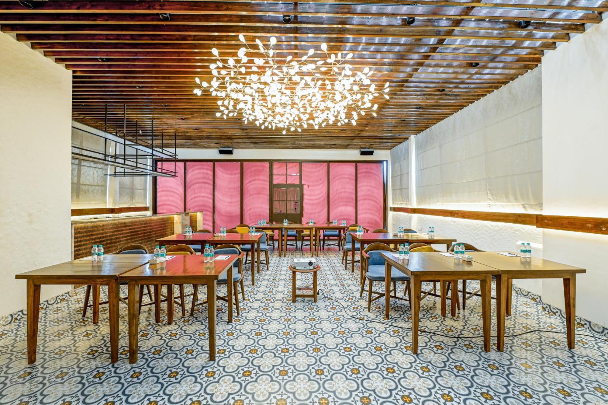 Regal Enclave Hotell Mumbai Eksteriør bilde