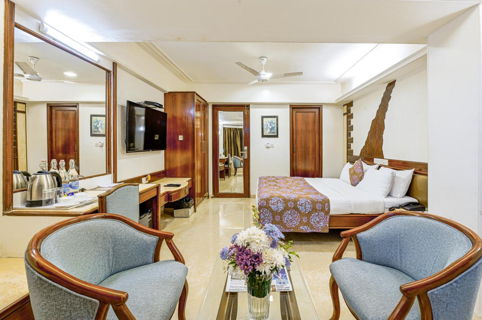 Regal Enclave Hotell Mumbai Eksteriør bilde