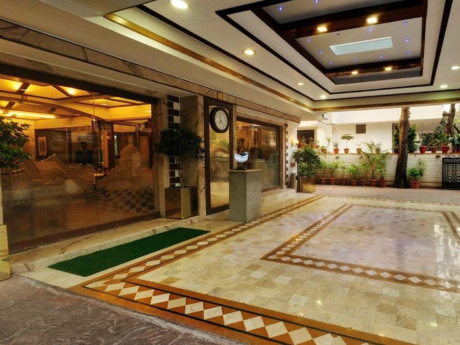 Regal Enclave Hotell Mumbai Eksteriør bilde